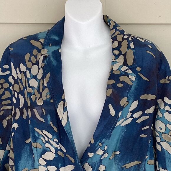 Coldwater Creek “watercolour “ graphic size medium. 0266 - Picture 2 of 11